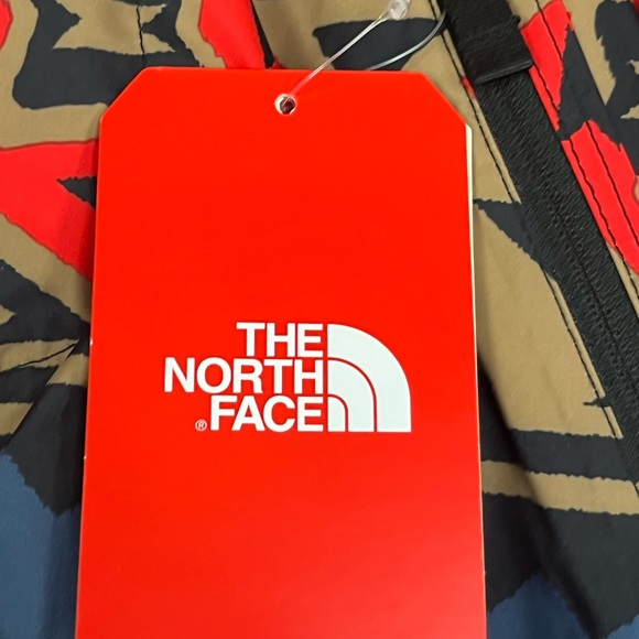 TNF Freedom Insulated Pants in Fiery Red Tribal Print - Picture 13 of 16